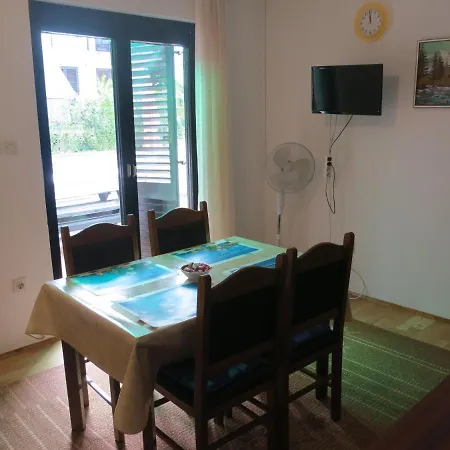 Apartament With A Parking Space Malinska, Krk - 19288